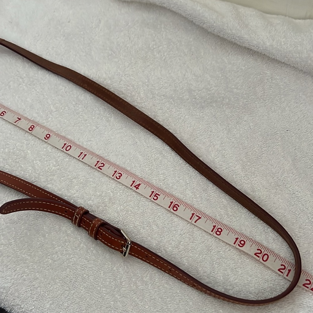 Dooney & Bourke cream satchel bag - Picture 15 of 16